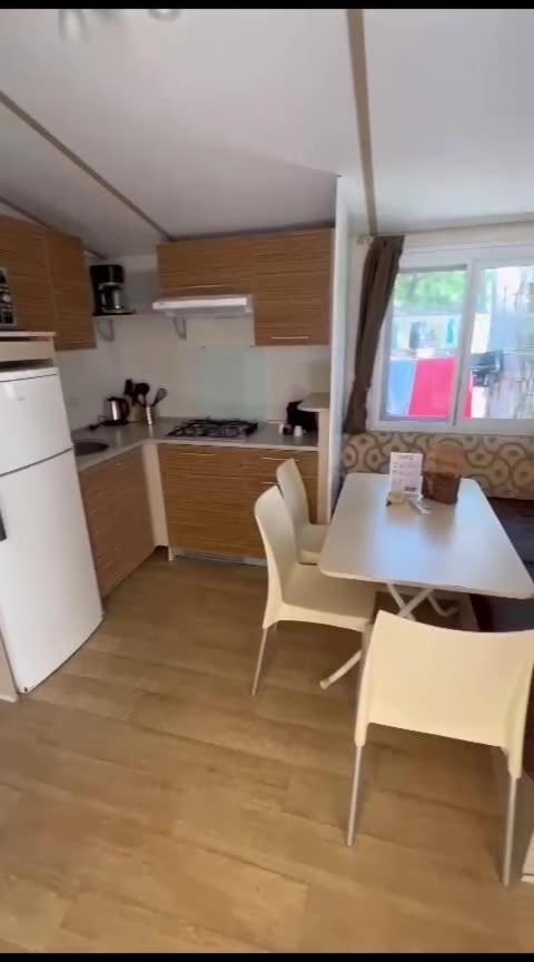 Mipro Mobilhome 6 Лидо-ди-Спина Экстерьер фото